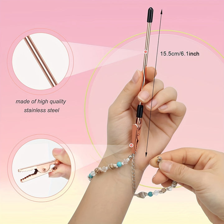 Effortless Bracelet Fastening Aid